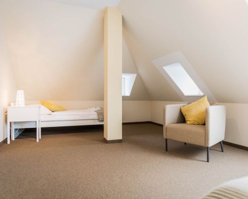 Ruhig gelegenes Familienzimmer im Johanniterhaus Wittenberg.