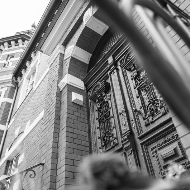 Johanniterhaus als Poliklinik und Restaurant