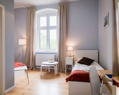 Freundlich eingerichtetes Hotelzimmer in Wittenberg Zentrum.